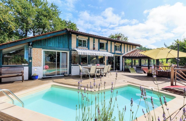Casa de vacaciones 'Espace, Calme, Confort' con piscina privada, terraza privada y jardín privado