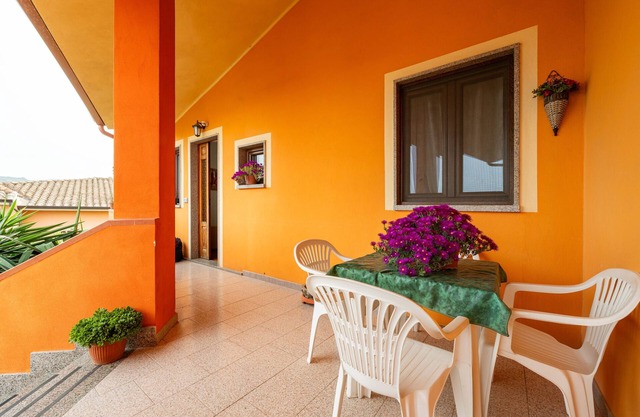 Casa de vacaciones 'Gaia Casa Vacanze' con terraza privada, balcón y aire acondicionado