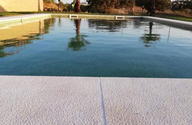 Casa de vacaciones 'Herdade Monte Gordo - Casa 1' con piscina compartida