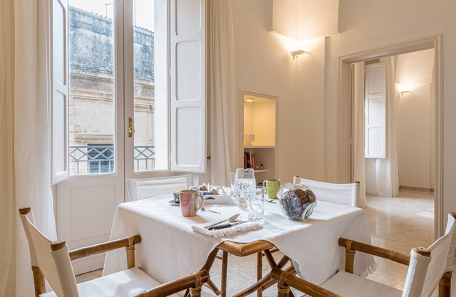 Casa de vacaciones 'Dimora Cece' con balcón y Wi-Fi