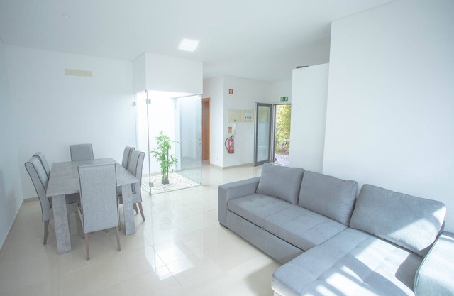 Casa de vacaciones 'Forest Village Exótic' con terraza privada, jardín compartido y Wi-Fi