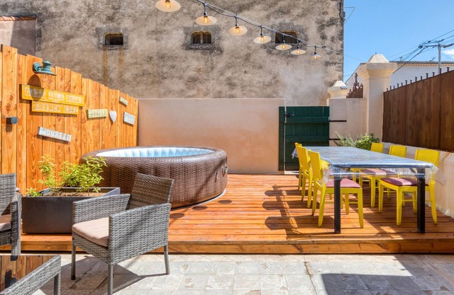 Casa de vacaciones 'A La Bonne Franck'ette' con terraza compartida, Wi-Fi y aire acondicionado
