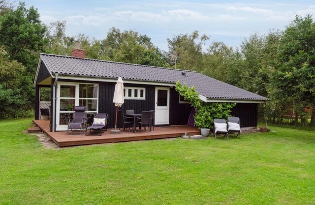 Holiday Home Alkmar - from the sea by Interhome
