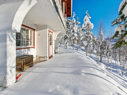 Holiday Home Alppikylä 13b paritalo by Interhome