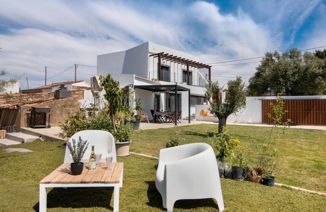 Casa de vacaciones 'Atlantida Farm' con terraza privada, Wi-Fi y aire acondicionado
