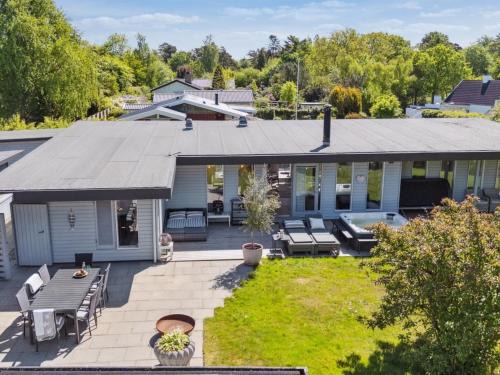 Holiday Home Bodulf - 300m from the sea by Interhome