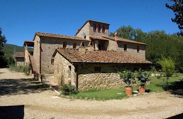 casa de vacaciones, Bucine con piscina