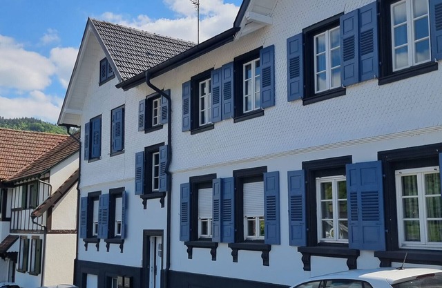 Casa de vacaciones 'Bühlertal Mit 3 Fewos' con vistas a la montaña, terraza privada y Wi-Fi