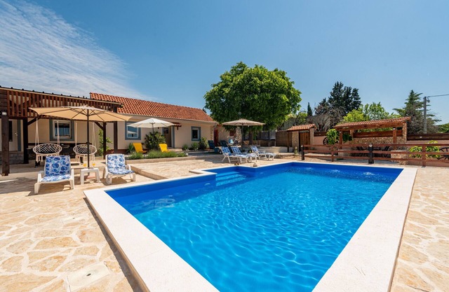 Holiday Home Burgija with pool