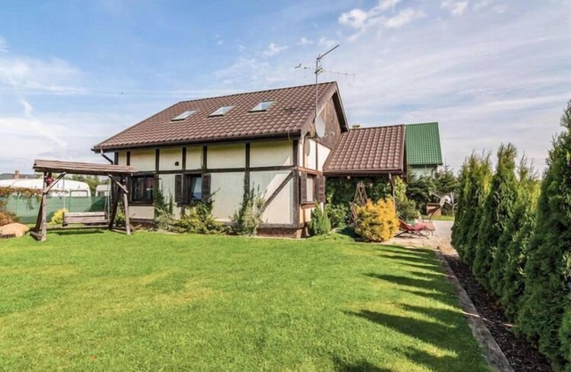 Casa vacacional en Lago Jamno cerca de Mielno