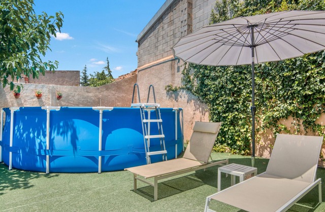 Casa de vacaciones 'Casa La Pedania' con piscina privada, Wi-Fi y aire acondicionado