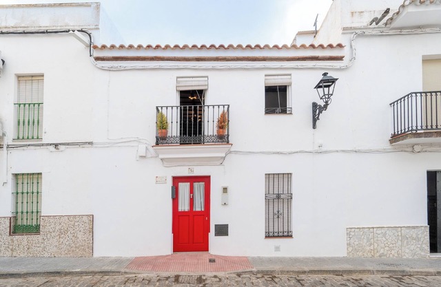 Casa de vacaciones 'Casa El Pedroso' con terraza privada, Wi-Fi y aire acondicionado