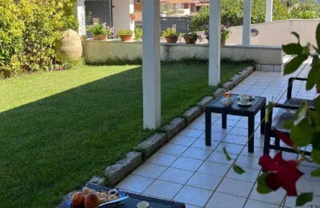 Holiday Home 'Casa Vacanza Le Fresie' with Mountain View, Wi-Fi and Air Conditioning