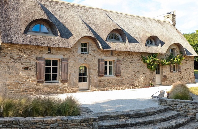 Casa de vacaciones 'Chaumière Bretonne - Palais Du Thé' con terraza compartida, jardín y Wi-Fi