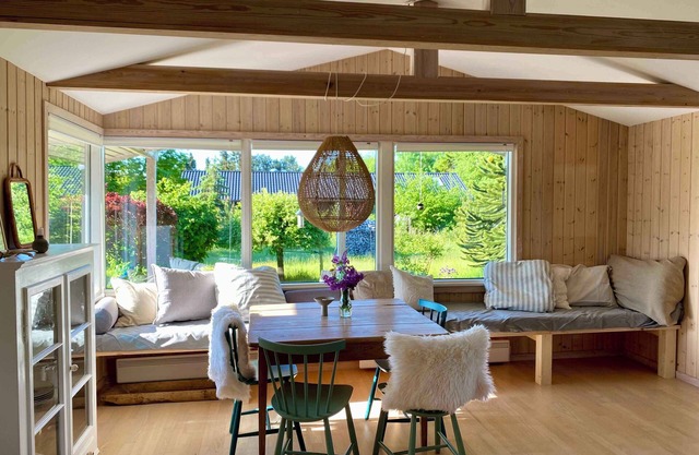 Holiday home close to the beach in Nødebohuse