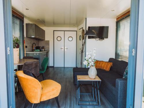 Holiday Home De Meerparel-1 by Interhome
