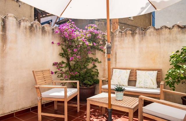 Casa de vacaciones 'El Cabildo' con patio privado y Wi-Fi