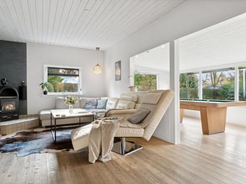 Holiday Home Elemine - 300m to the inlet by Interhome