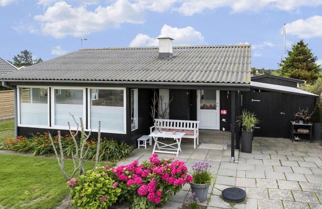 Holiday Home Elisabeta - 60m from the sea by Interhome