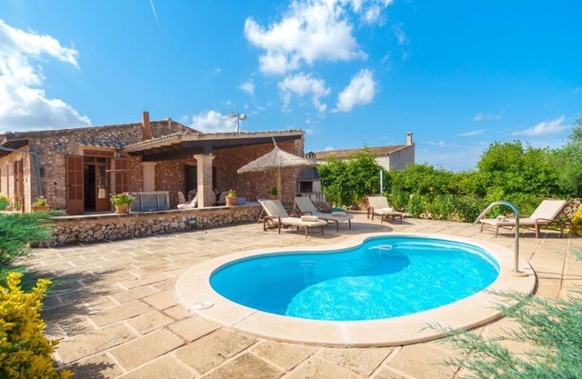 Holiday Home Los Geranios by Interhome