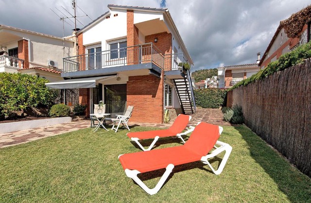 Holiday Home Estiu by Interhome