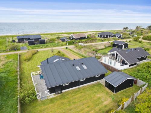 Holiday Home Ewa - 75m from the sea by Interhome