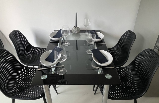 Casa de vacaciones 'Fancy Bungalow Rand Hamburg' con terraza privada, jardín y Wi-Fi