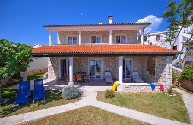 Holiday Home Fiola