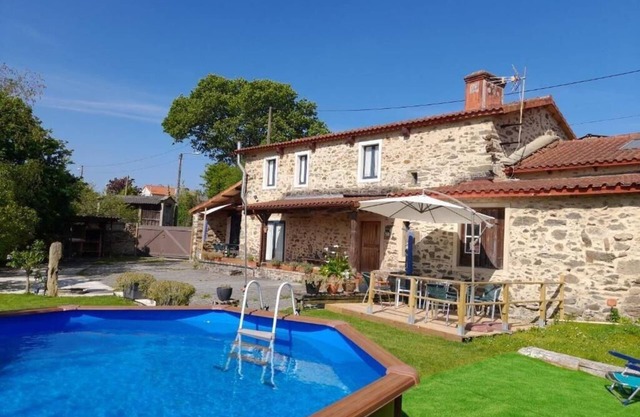 Casa de vacaciones 'Fonte Do Barro Y Spa Opcional' con vistas a la montaña, piscina privada y Wi-Fi
