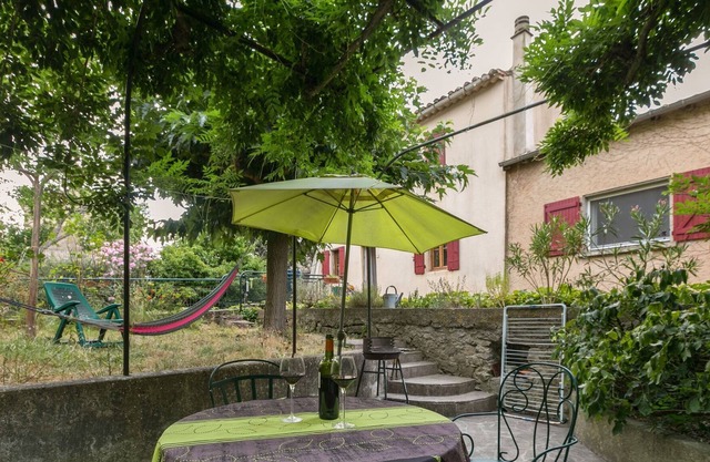 Casa de vacaciones con altillo entre viñedos