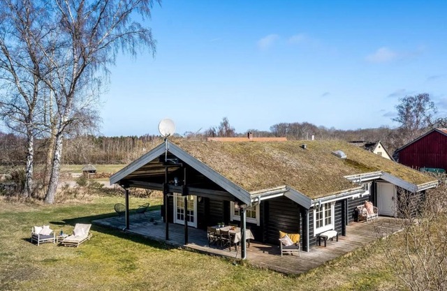 Holiday Home Franka - from the sea by Interhome
