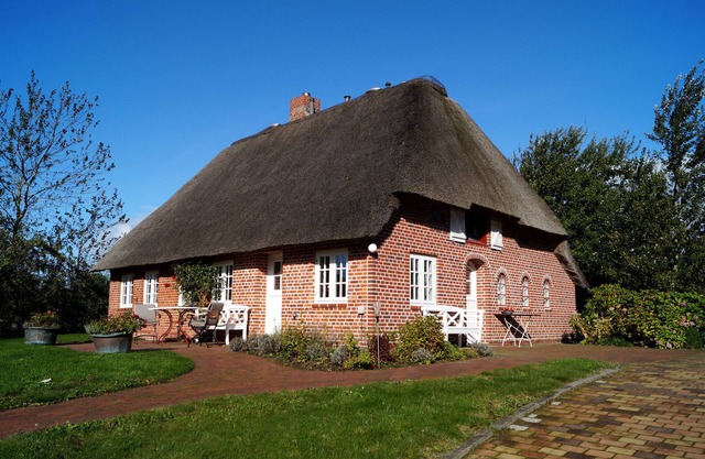 Casa de vacaciones 'Friesenhaus Matzen' con terraza privada, jardín privado y Wi-Fi