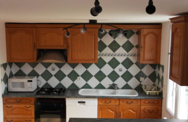 Holiday Home 'Gîte La Maison Bleue 300m Gare Tgv' with Private Terrace and Wi-Fi