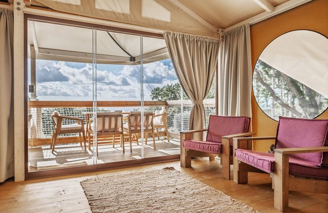 Casa de vacaciones 'Glamping La Ghianda 1' con vistas a la montaña, Wi-Fi y aire acondicionado