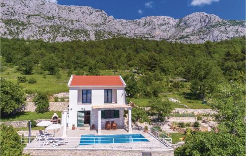 Holiday Home Gornje Tucepi With Sea View 313