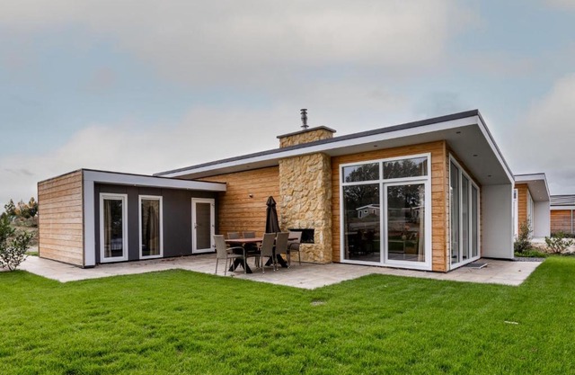 Holiday Home Green Resort Mooi Bemelen-10