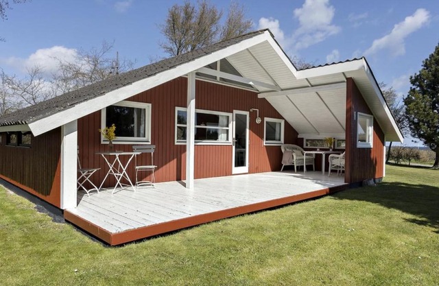 Holiday Home Guthki - 275m from the sea by Interhome