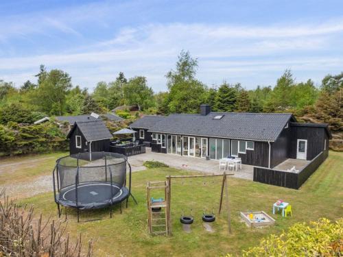 Holiday Home Hallveig - 1-1km from the sea by Interhome