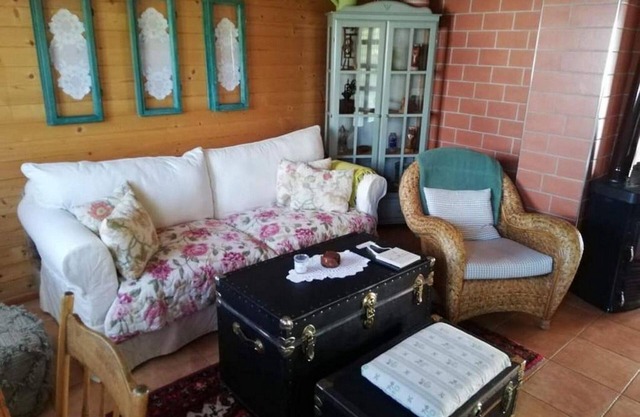 Holiday Home Tetina Kuća