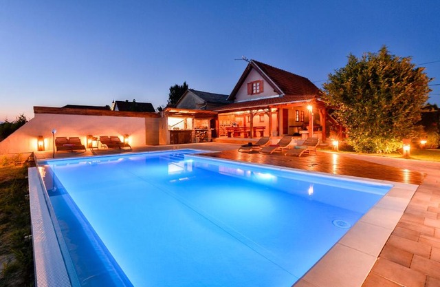 Holiday Home Dika