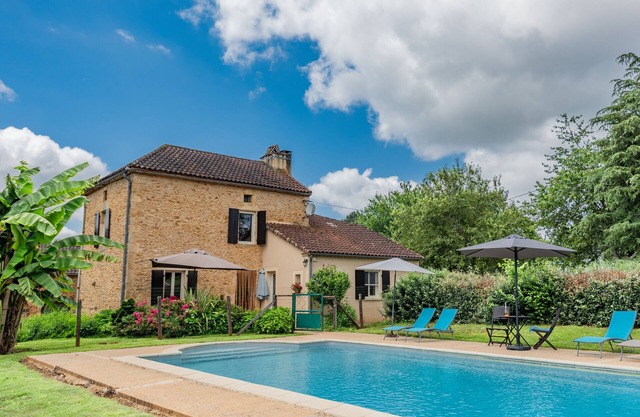 Holiday home ideal with children and a pool