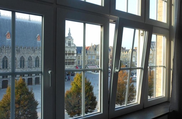 Holiday Home Ieper Market Square
