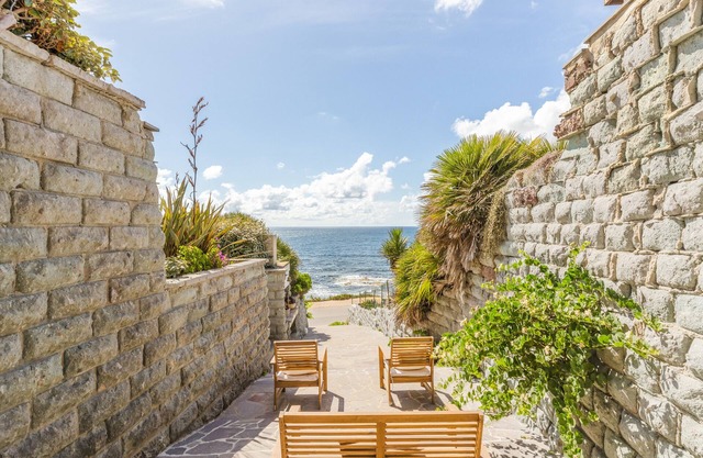 Casa de vacaciones 'Il Rifugio Del Conte' con vistas al mar, terraza privada y aire acondicionado