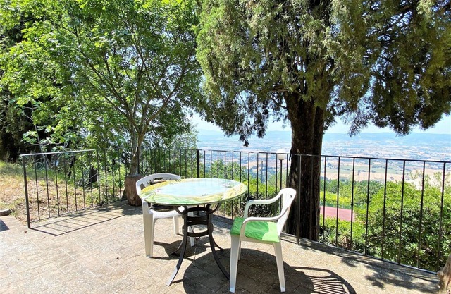Holiday Home in Assisi With Garden