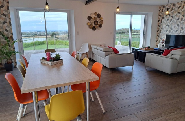 Casa en Bretaña con Vista al Mar