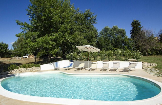 Casa en Cossignano con Piscina Privada