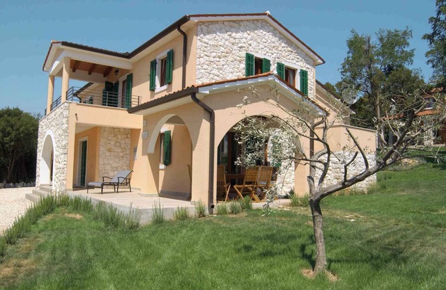 Casa vacacional en estilo country con vista maravillosa sobre el Adriático