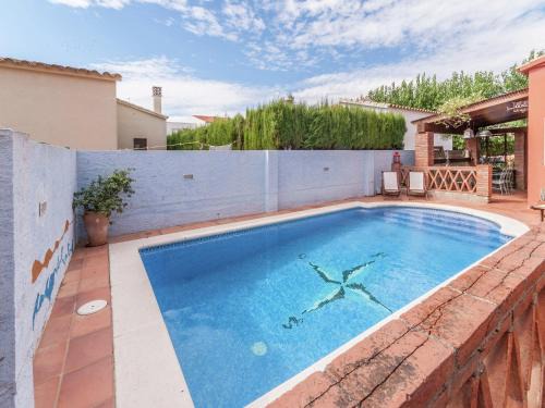 Holiday Home in St Pere Pescador near Beach