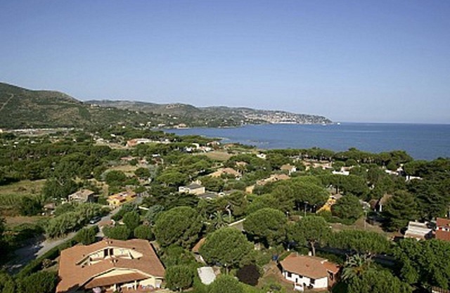Vacation Home en Giannella con 3 habitaciones, capacidad 7