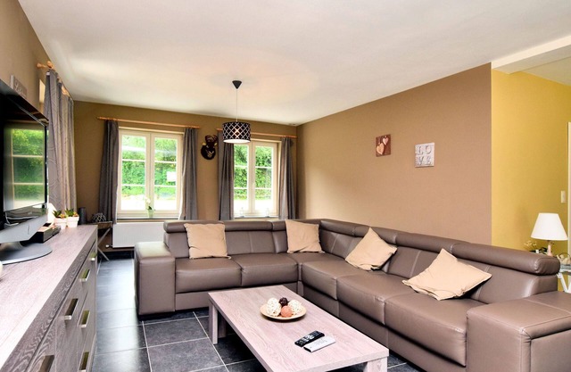 Holiday home in Hastiere near forest